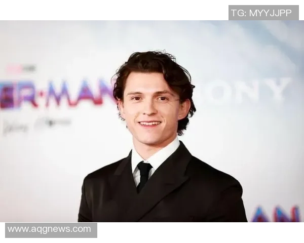 像荷兰弟的足球球星是谁？这位球员与汤姆霍兰德惊人相似引发热议