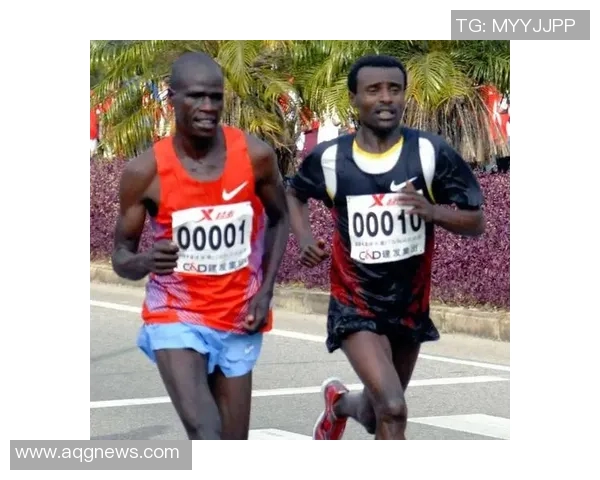 黑马崛起 足球场上的瘦弱黑人球星如何凭借天赋和努力成就传奇